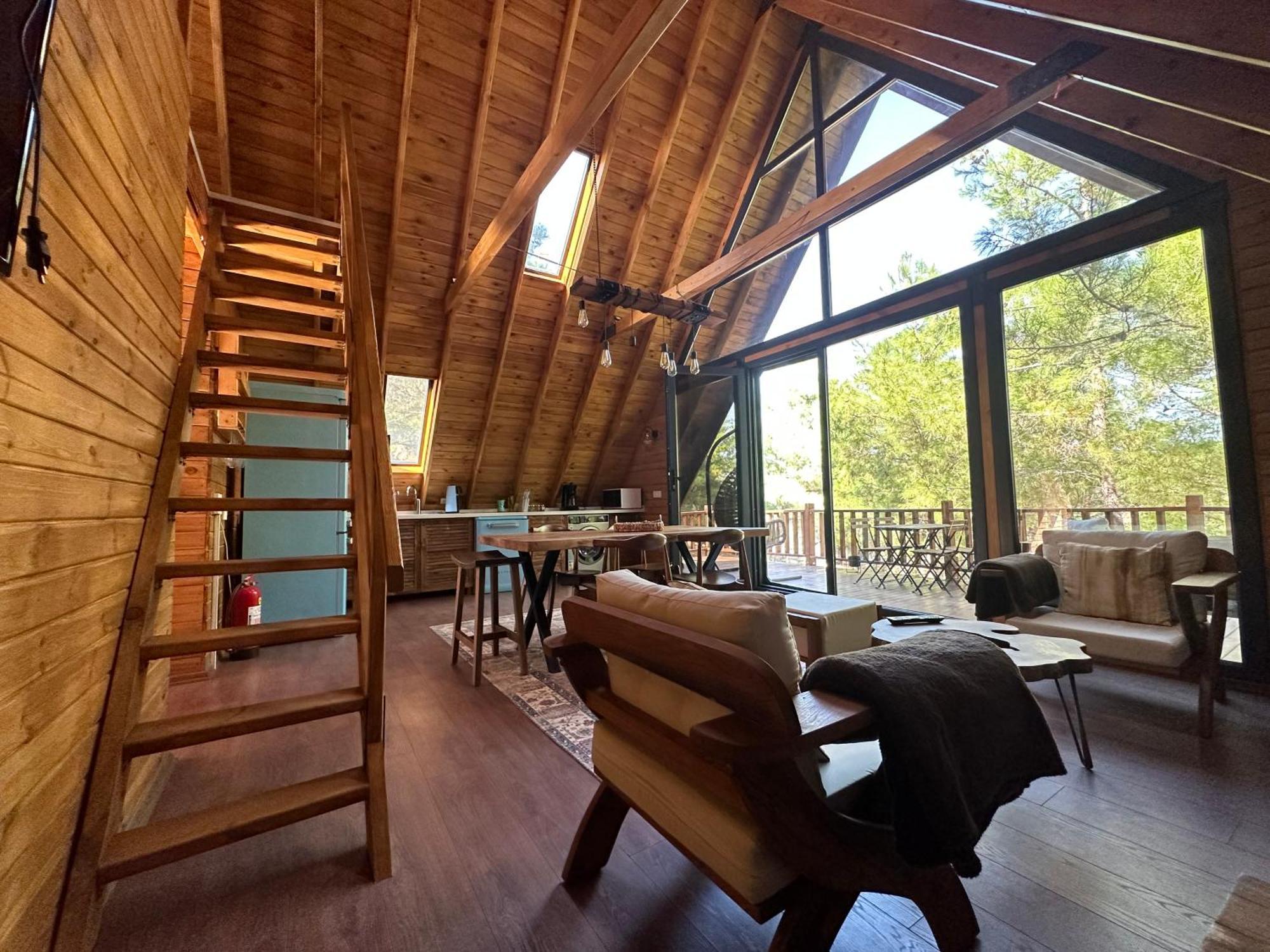Panurlawoodenhouse Oezel Havuz& Sauna Mavi Exteriér fotografie