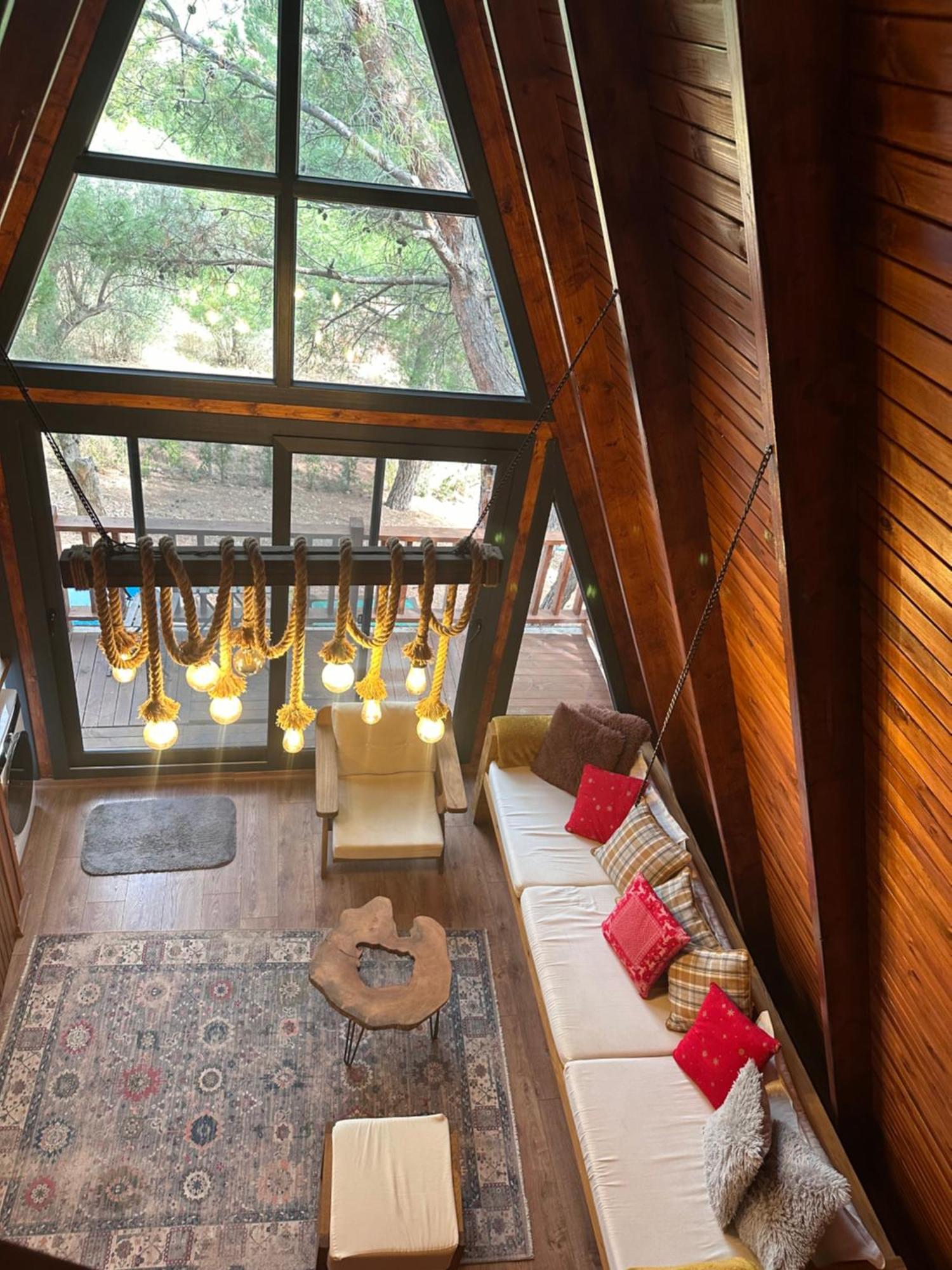 Panurlawoodenhouse Oezel Havuz& Sauna Mavi Exteriér fotografie